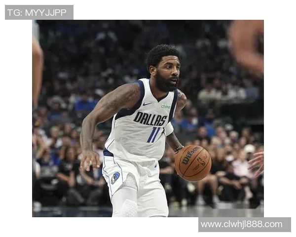 欧文送全队高尔夫球车庆圣诞,众将振奋试驾 克莱几乎“翻车”被诙谐戏弄